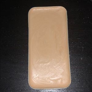 Maskcara highlight white peach